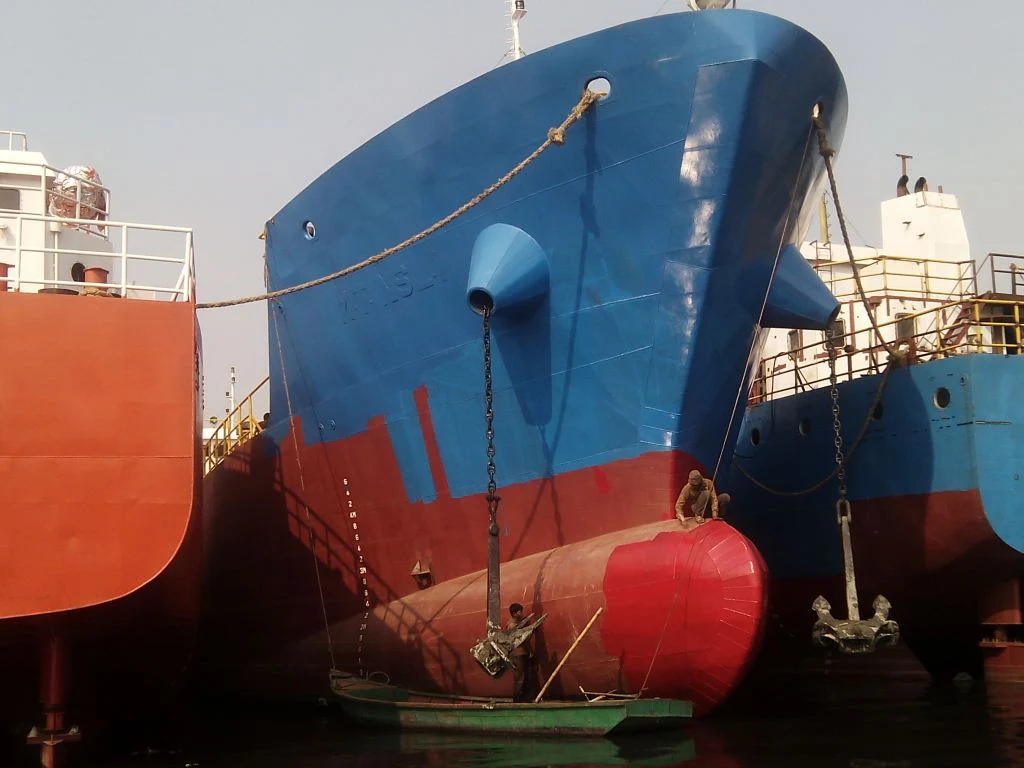 01 No. 1750 DWT Oil Tanker (NSL-1)